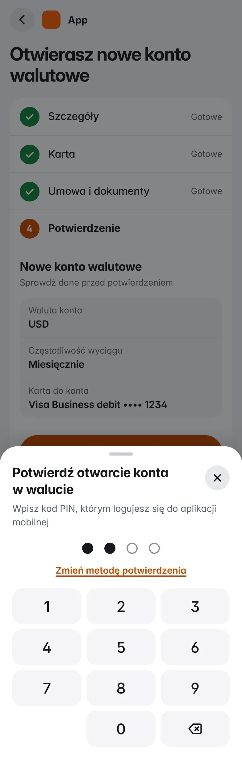 Ekran potwierdzenia: podsumowanie nowego konta walutowego, a na nim wysuwany panel z klawiaturą do wpisania kodu PIN
